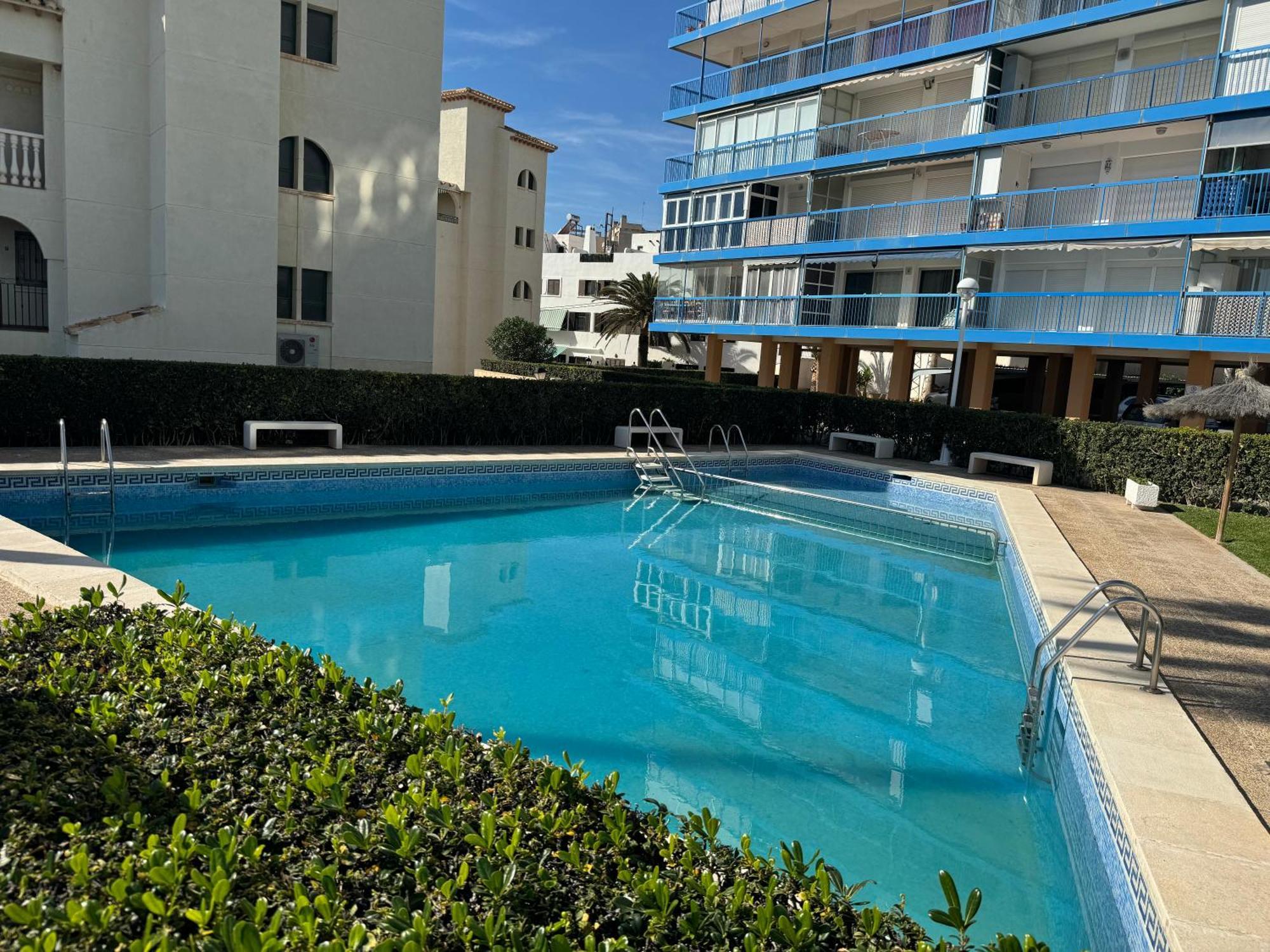 Apartamento Muchavista Primera Linea De Playa By El Conserje El Campello Luaran gambar